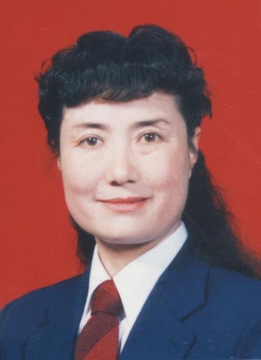 网站首页 >名家荟萃>老艺术家